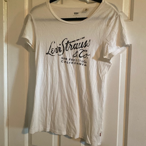 White Levi’s Jean  company,  T-shirt - Picture 1 of 3